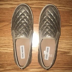 Gold Steve Madden Ecentrcq sneaker